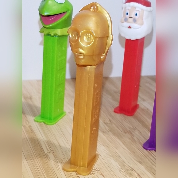 Lot of six Pez dispensers - Picture 7 of 9
